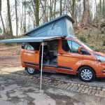 Van 09